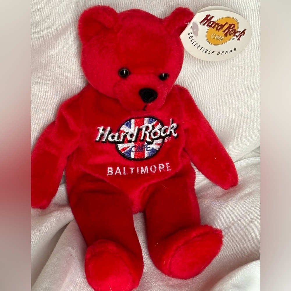 Hard Rock Baltimore “Rita Beara”  Plushed Bear-EUC